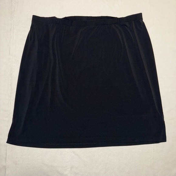Lane Bryant Dresses & Skirts - Lane Bryant Black Skirt Plus Sz 26/28 Elastic Waist Casual Comfortable Stretch